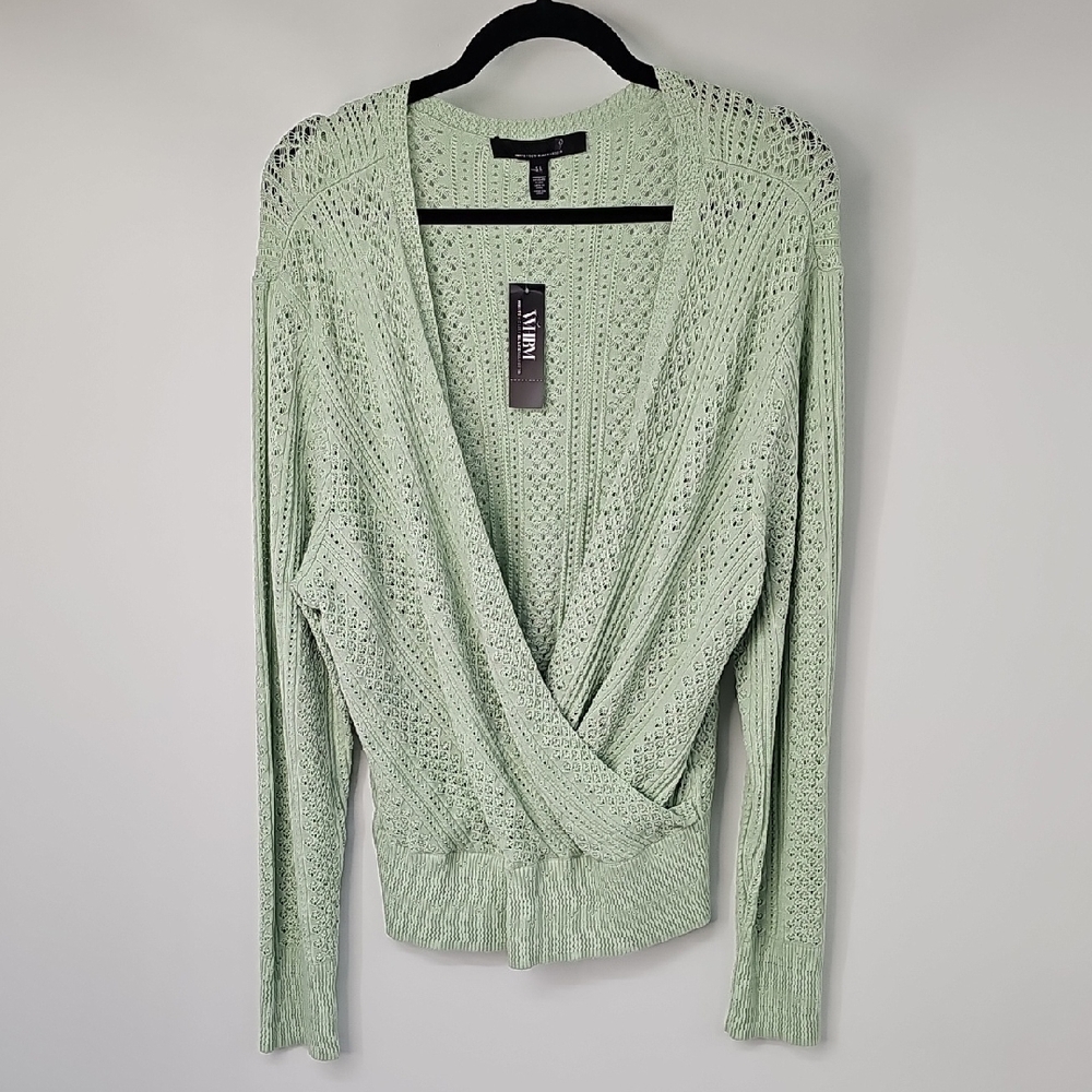 White House Black Market Light Green V-Neck‎ Sweater